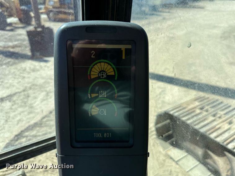 image for item EN0024 2010 Caterpillar  324DL long reach excavator