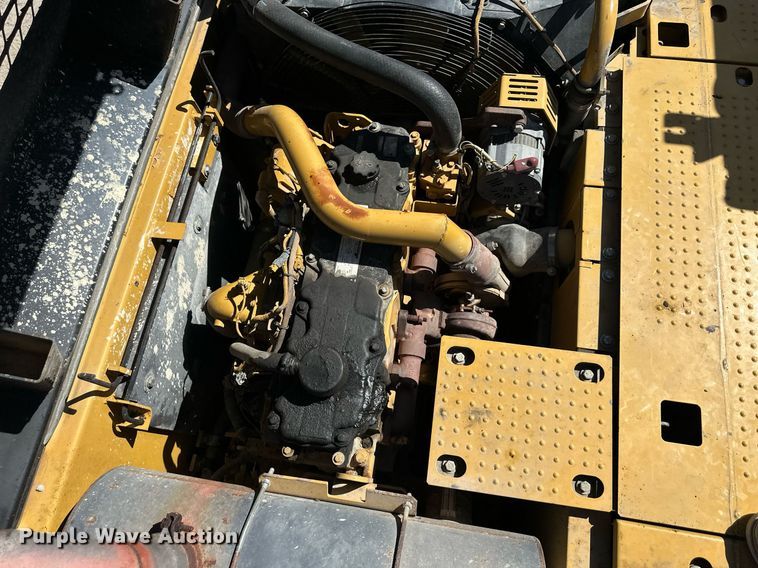 image for item EN0024 2010 Caterpillar  324DL long reach excavator