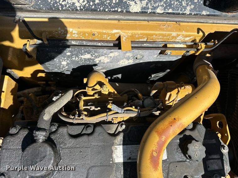 image for item EN0024 2010 Caterpillar  324DL long reach excavator