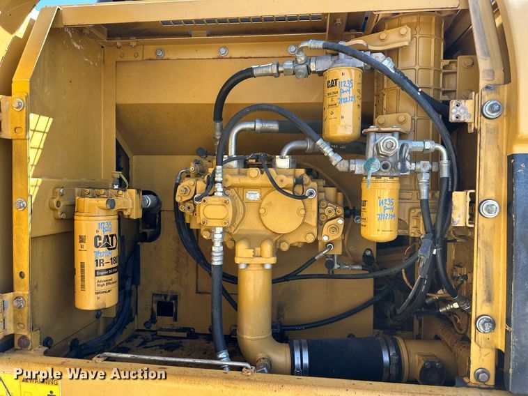 image for item EN0024 2010 Caterpillar  324DL long reach excavator