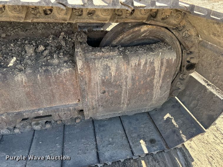 image for item EN0024 2010 Caterpillar  324DL long reach excavator