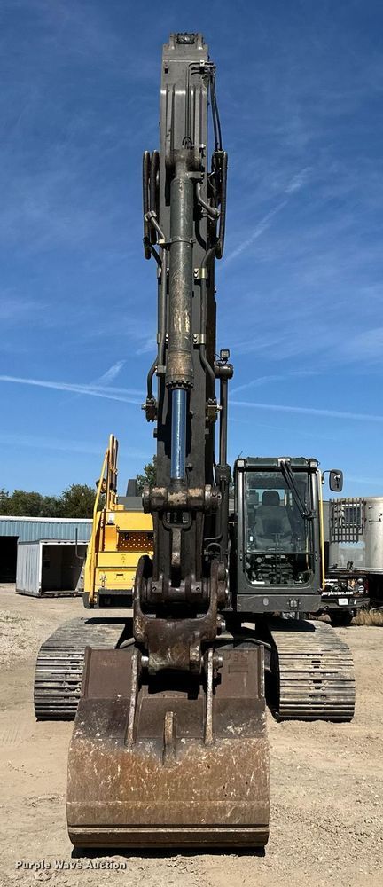 image for item EN0025 2015 Volvo EC250EL excavator