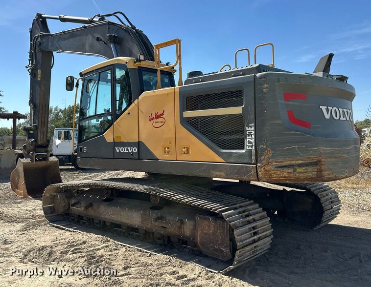image for item EN0025 2015 Volvo EC250EL excavator