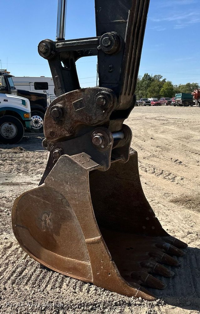 image for item EN0025 2015 Volvo EC250EL excavator