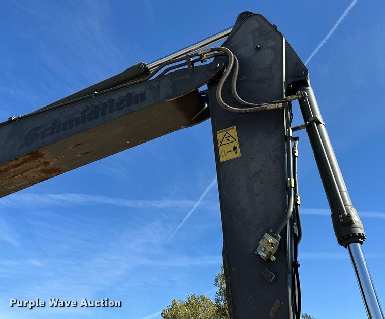 image for item EN0025 2015 Volvo EC250EL excavator