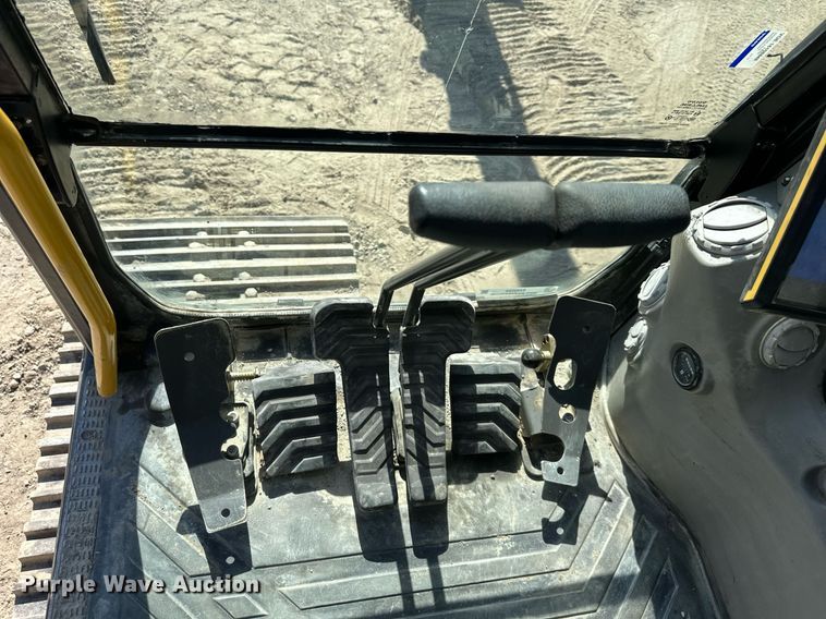 image for item EN0025 2015 Volvo EC250EL excavator