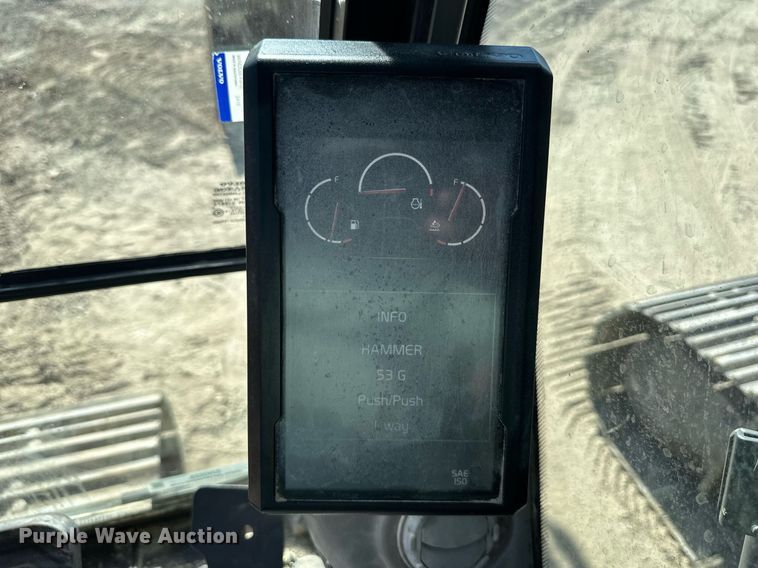 image for item EN0025 2015 Volvo EC250EL excavator