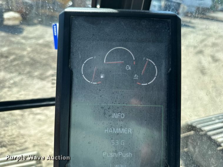 image for item EN0025 2015 Volvo EC250EL excavator