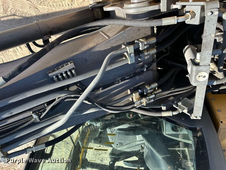 image for item EN0025 2015 Volvo EC250EL excavator