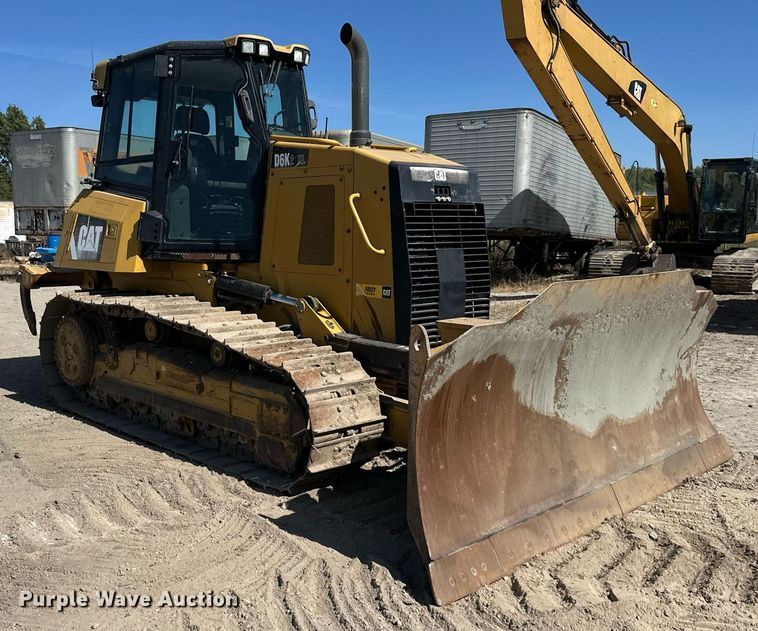 image for item EN0026 2013 Caterpillar  D6K2 XL dozer