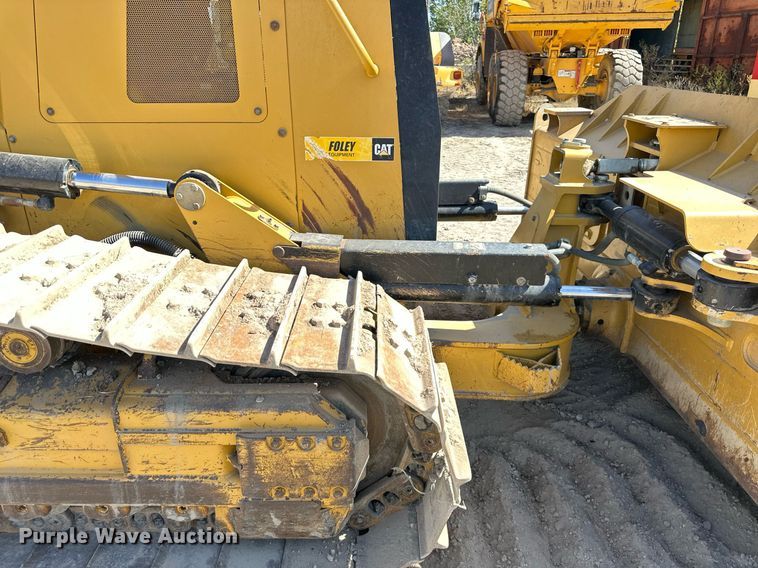 image for item EN0026 2013 Caterpillar  D6K2 XL dozer