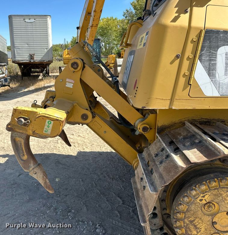 image for item EN0026 2013 Caterpillar  D6K2 XL dozer