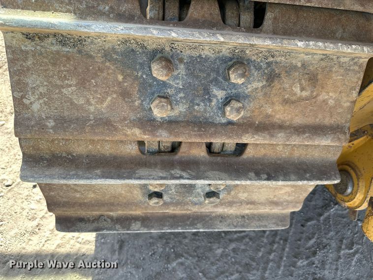 image for item EN0026 2013 Caterpillar  D6K2 XL dozer