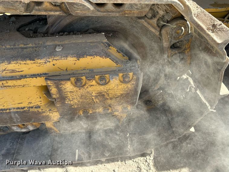 image for item EN0026 2013 Caterpillar  D6K2 XL dozer