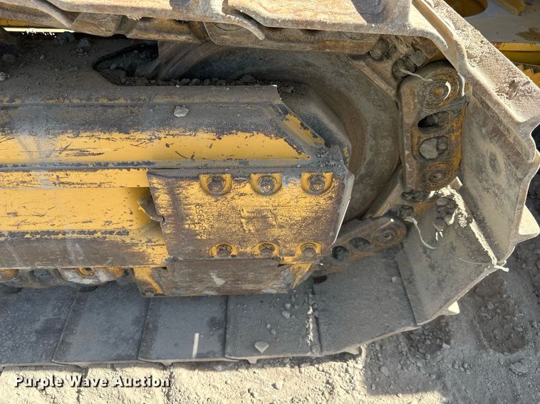 image for item EN0026 2013 Caterpillar  D6K2 XL dozer
