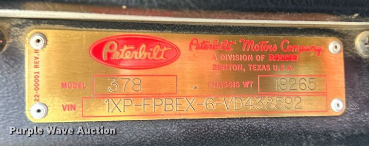 image for item EN0028 1997 Peterbilt  378 semi truck