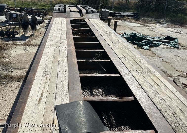 image for item EN0029 2006 Load King lowboy equipment trailer