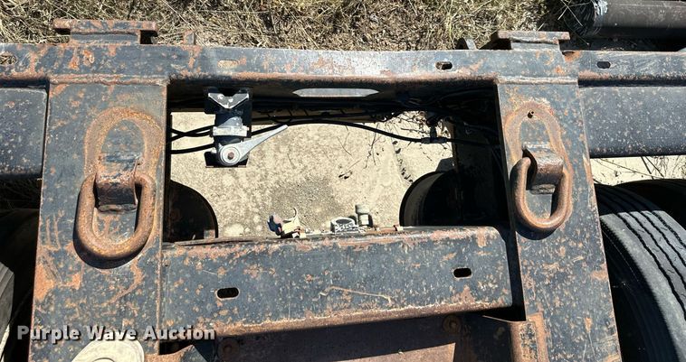 image for item EN0029 2006 Load King lowboy equipment trailer