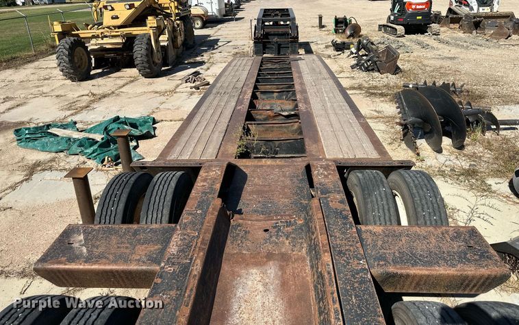 image for item EN0029 2006 Load King lowboy equipment trailer
