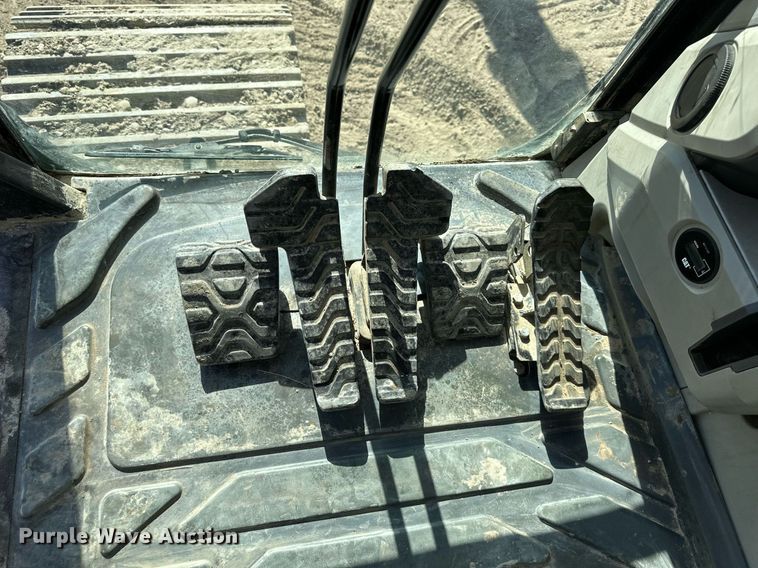 image for item EN0030 2014 Caterpillar  329EL excavator
