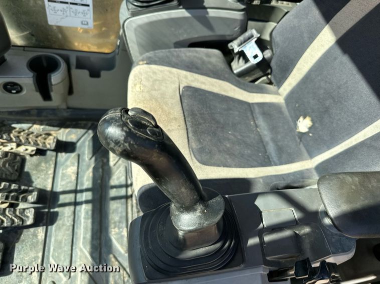 image for item EN0030 2014 Caterpillar  329EL excavator