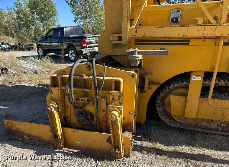 image for item EN0031 1988 Gomaco 8500B trimmer