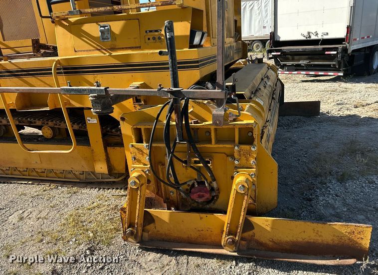 image for item EN0031 1988 Gomaco 8500B trimmer