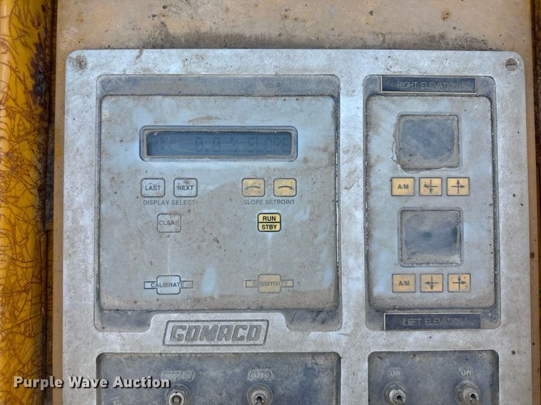 image for item EN0031 1988 Gomaco 8500B trimmer