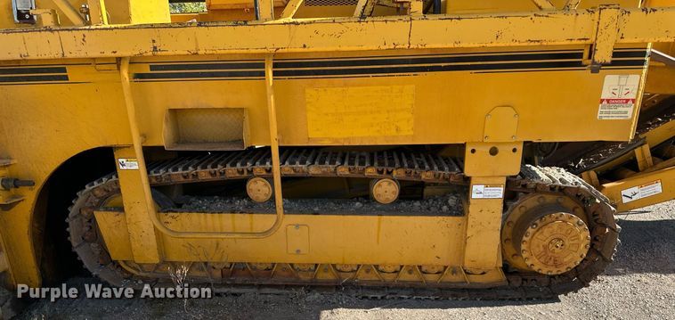 image for item EN0031 1988 Gomaco 8500B trimmer