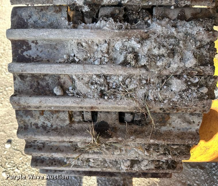 image for item EN0031 1988 Gomaco 8500B trimmer