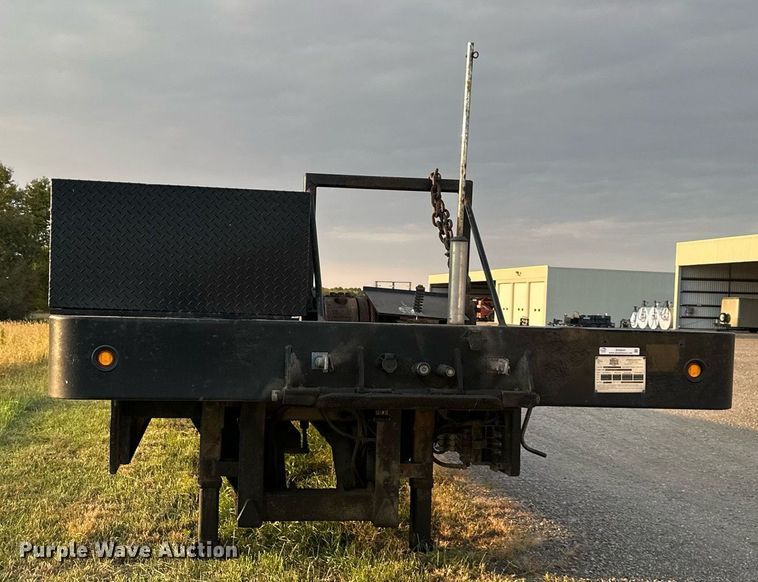 image for item EN0041 2007 Landoll 660B drop tilt deck equipment trailer
