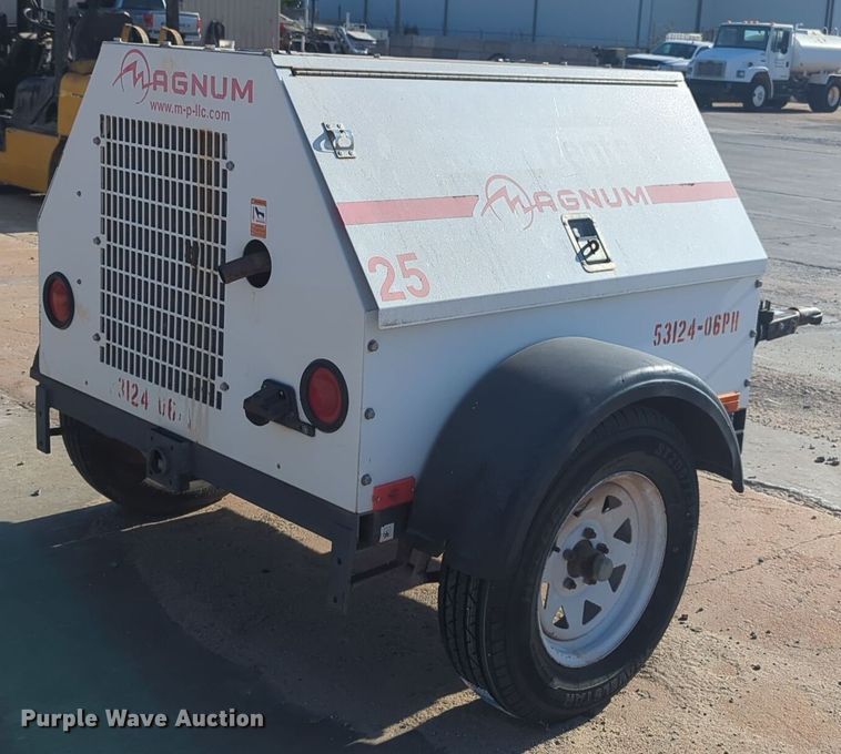 image for item EQ2259 2011 Magnum MLG25 generator