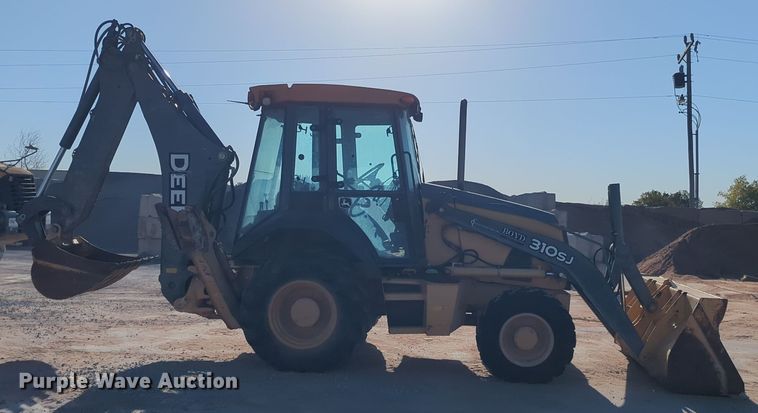 image for item EQ2263 2012 John Deere 310SJ backhoe