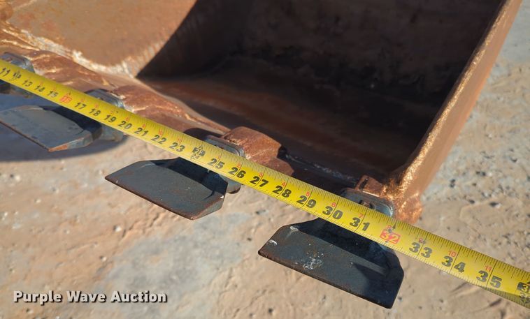 image for item EQ2263 2012 John Deere 310SJ backhoe