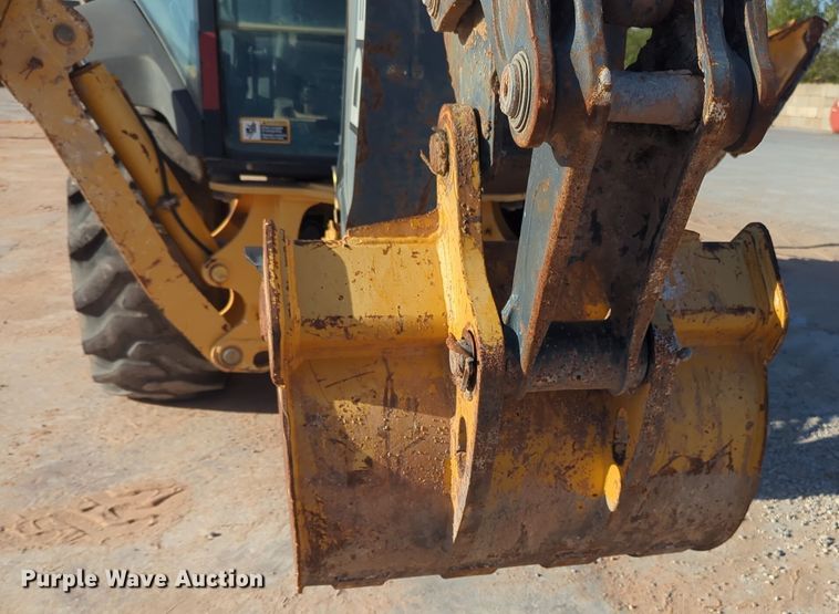 image for item EQ2263 2012 John Deere 310SJ backhoe