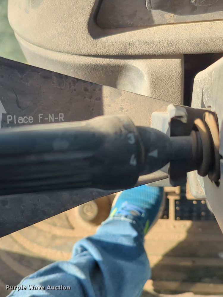 image for item EQ2263 2012 John Deere 310SJ backhoe