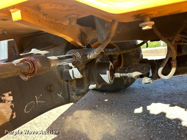 image for item ER8013 2015 Case 580 Super N backhoe