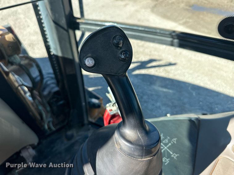 image for item ER8013 2015 Case 580 Super N backhoe