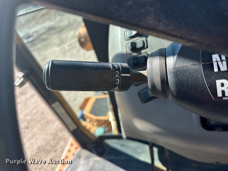 image for item ER8013 2015 Case 580 Super N backhoe