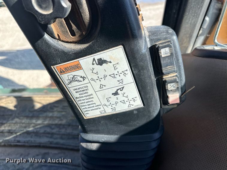 image for item ER8013 2015 Case 580 Super N backhoe