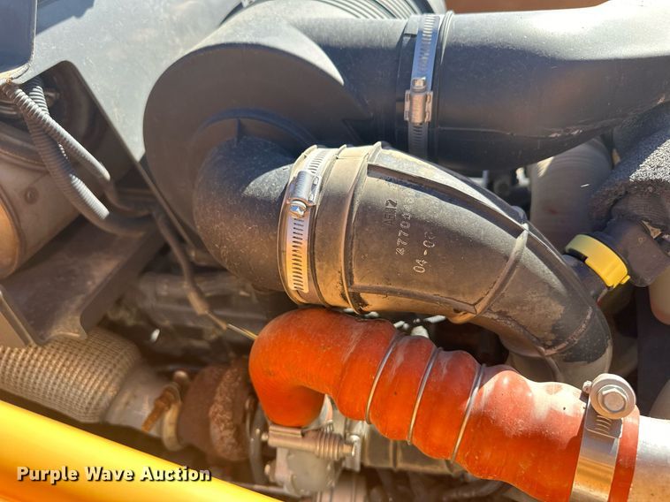 image for item ER8013 2015 Case 580 Super N backhoe