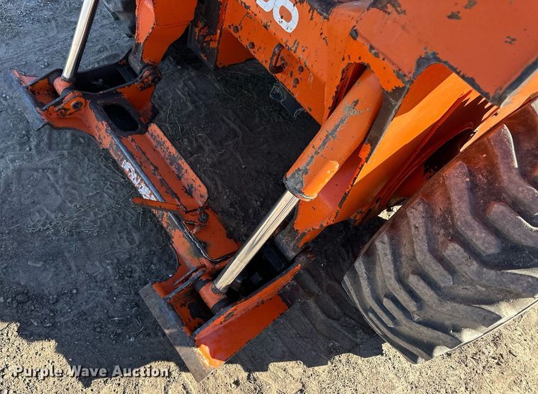image for item ER8022 1998 Daewoo 1760 XL skid steer loader