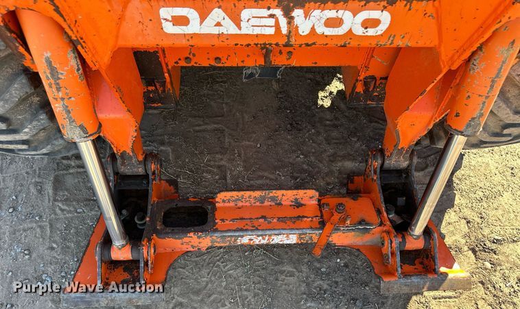 image for item ER8022 1998 Daewoo 1760 XL skid steer loader