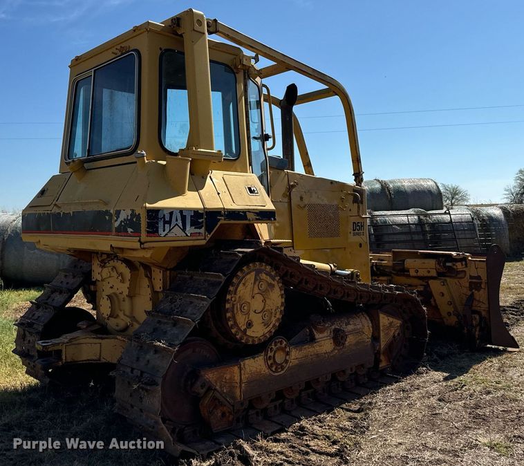 image for item IE9127 1988 Caterpillar  D5H dozer