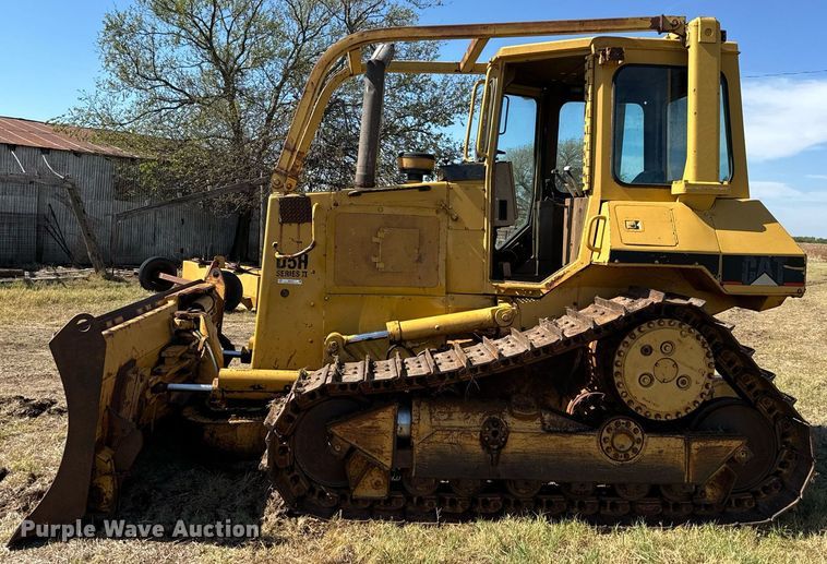 image for item IE9127 1988 Caterpillar  D5H dozer