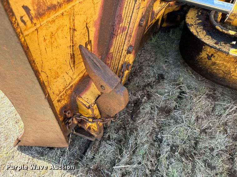 image for item IE9127 1988 Caterpillar  D5H dozer