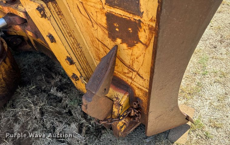 image for item IE9127 1988 Caterpillar  D5H dozer