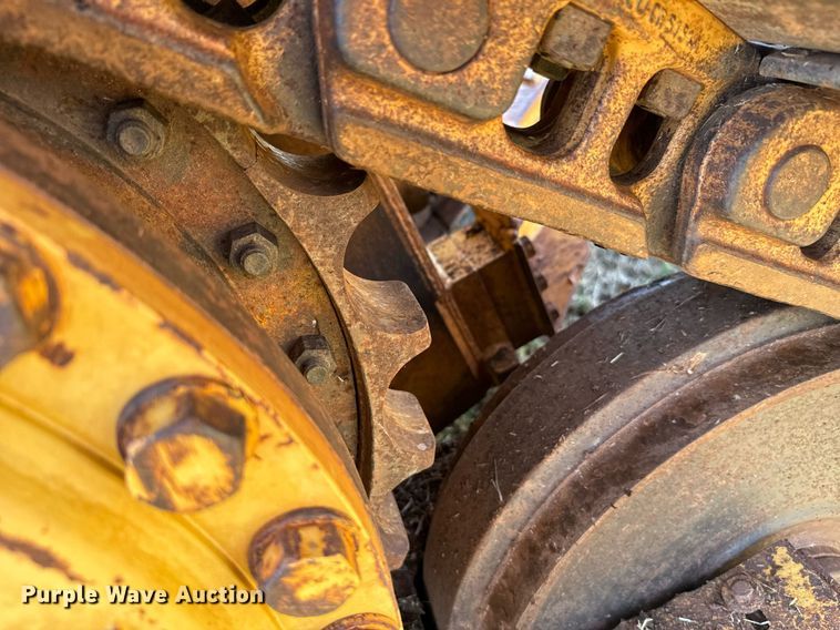 image for item IE9127 1988 Caterpillar  D5H dozer