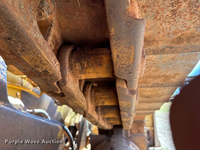 image for item IE9127 1988 Caterpillar  D5H dozer