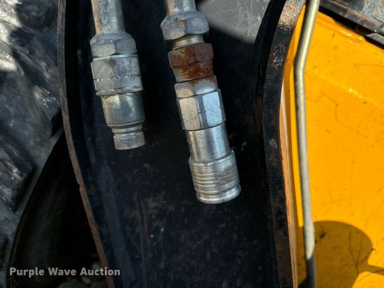 image for item IE9150 1999 JCB 185 skid steer loader